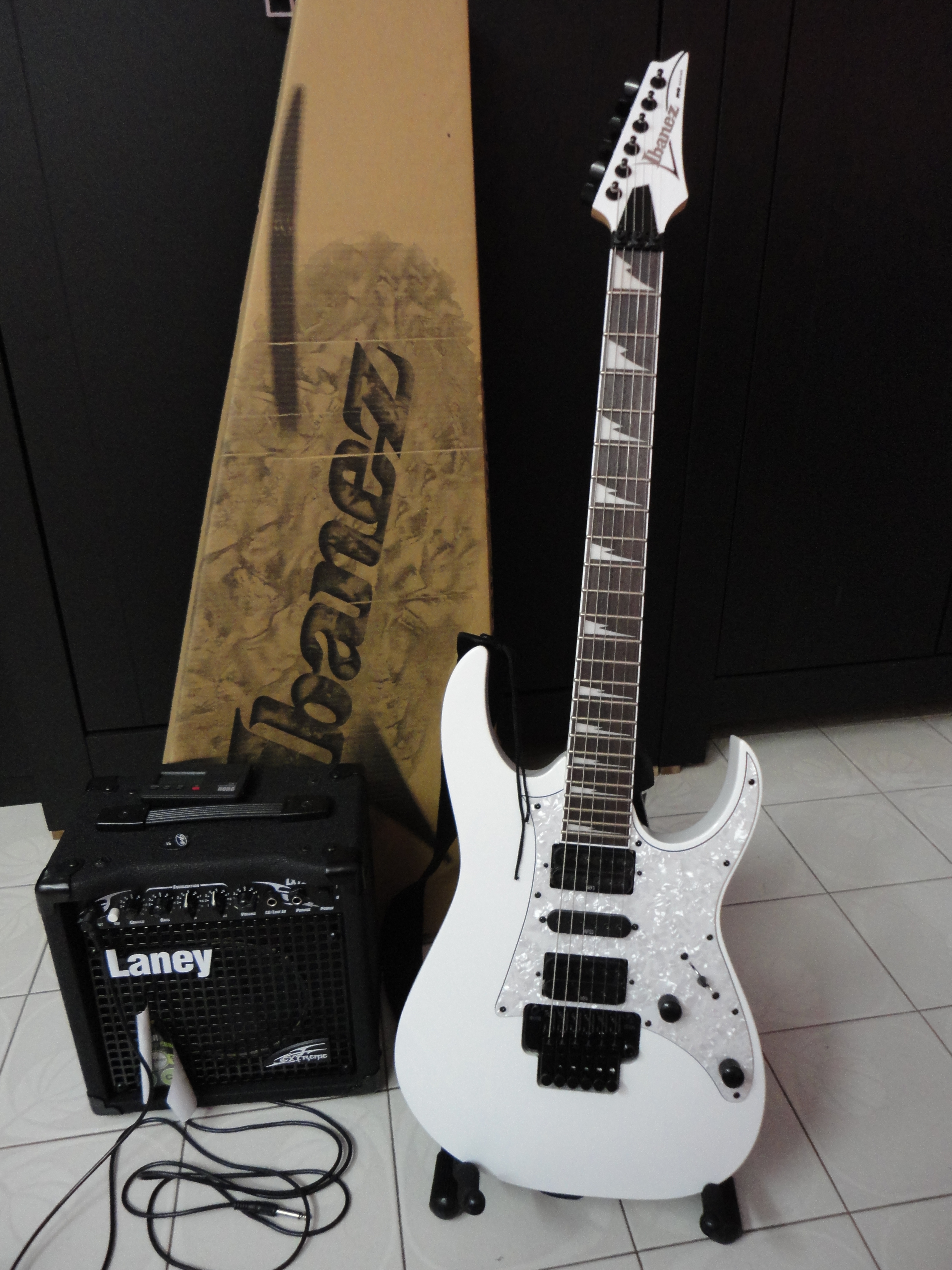 ibanez 350DXZ