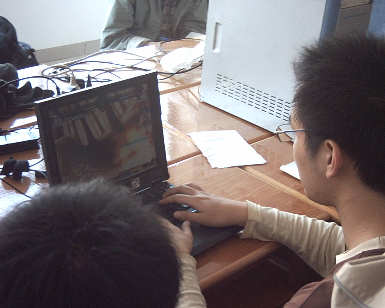 上传文件2004 上传文件2004
